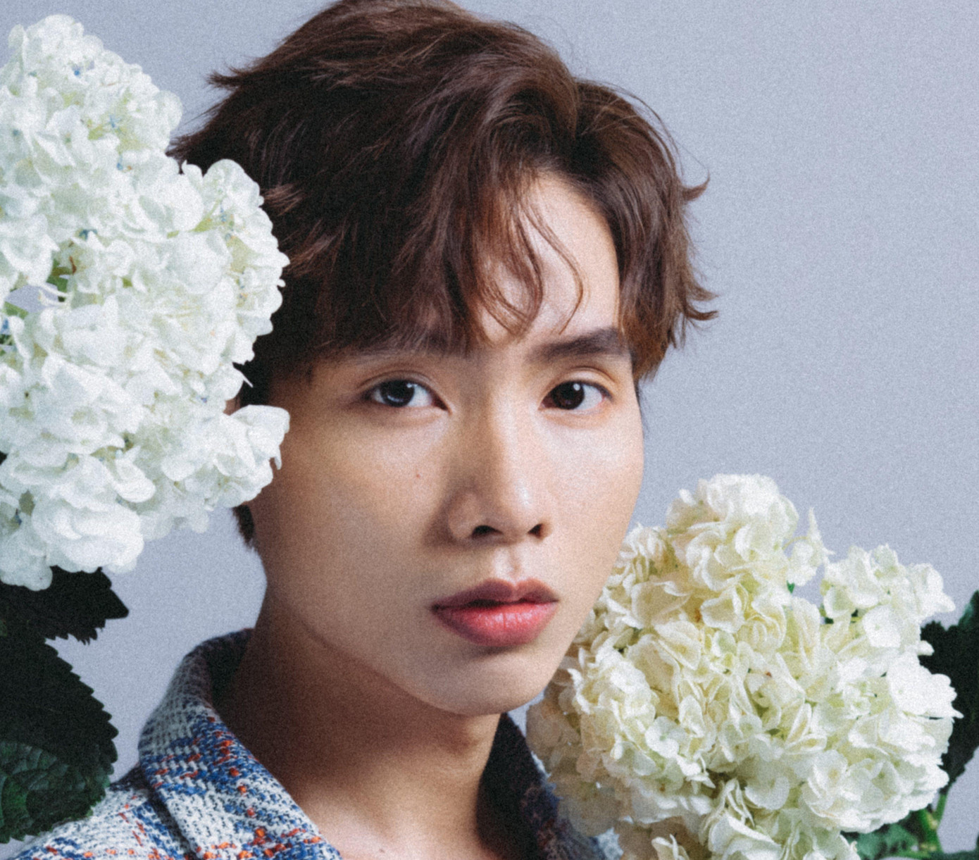 Trí cho rằng cầu toàn và sáng tạo là yếu tố cần thiết quyết định sự thành bại của mọi tác phẩm. Trí cho rằng cầu toàn và sáng tạo là yếu tố cần thiết quyết định sự thành bại của mọi tác phẩm.