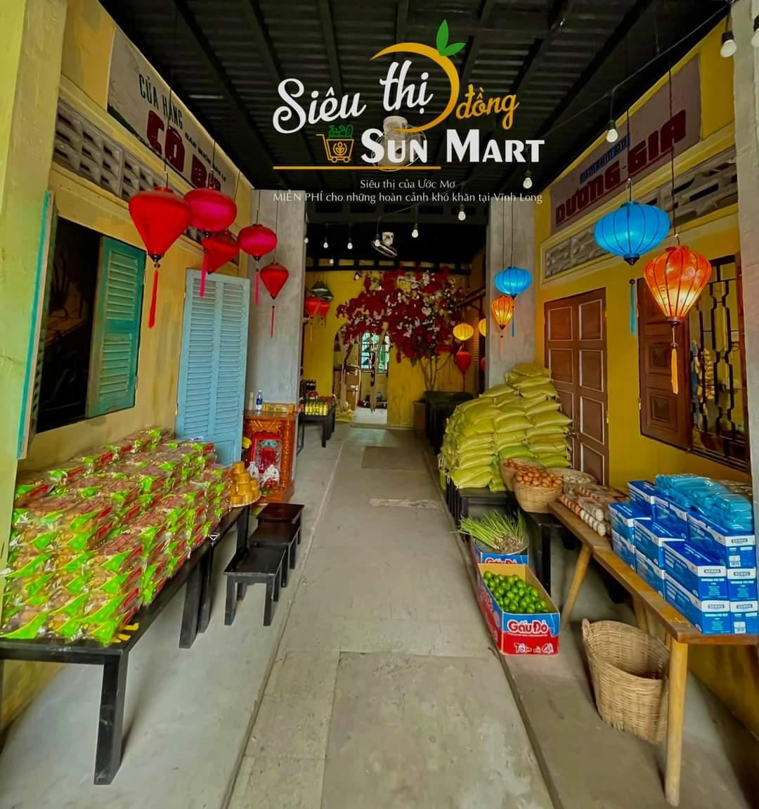 "Siêu thị 0 đồng" đa dạng hàng hóa phục vụ người dân khó khăn tại TP. Vĩnh Long.