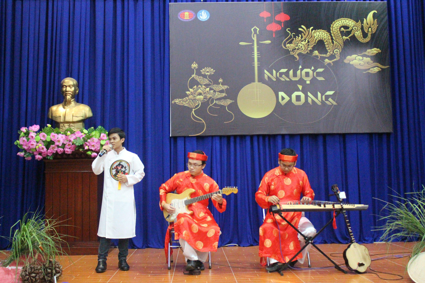 CLB cũng tổ chức các chương trình âm nhạc mang lại nhiều dấu ấn. (Ảnh: NVCC)