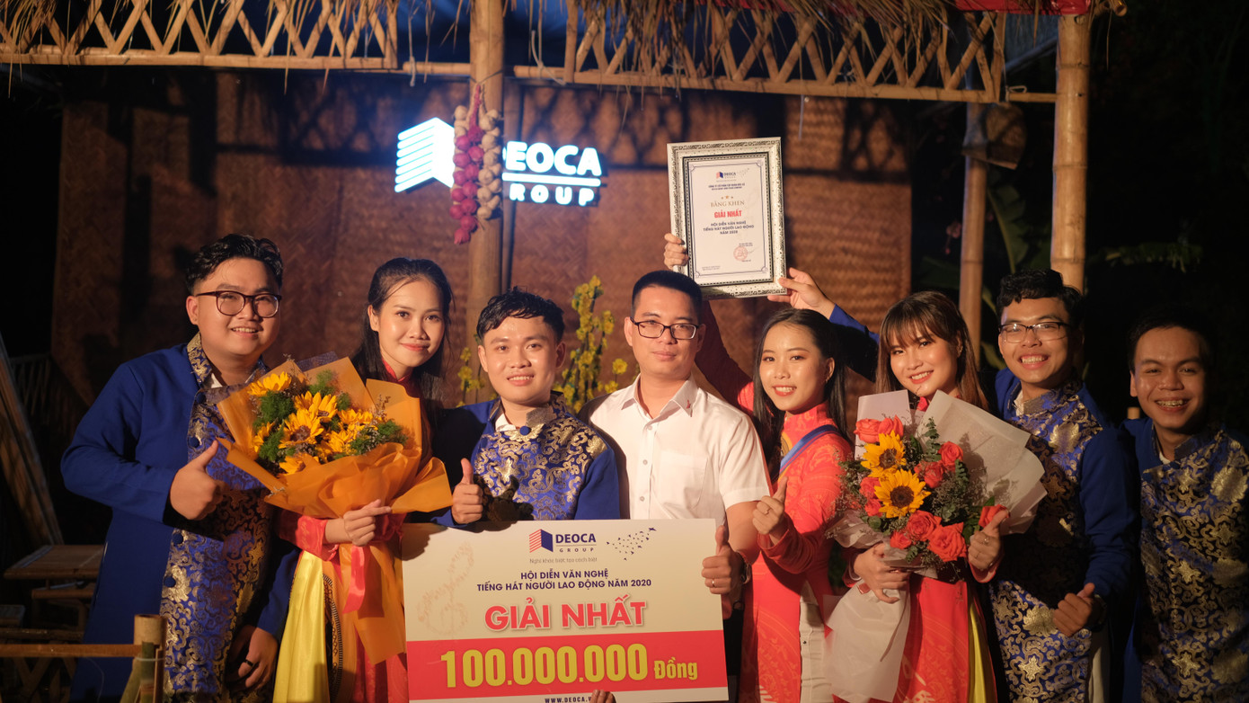 Ngoài ra, Anh Nhật còn nổi trội trong lĩnh vực văn nghệ.