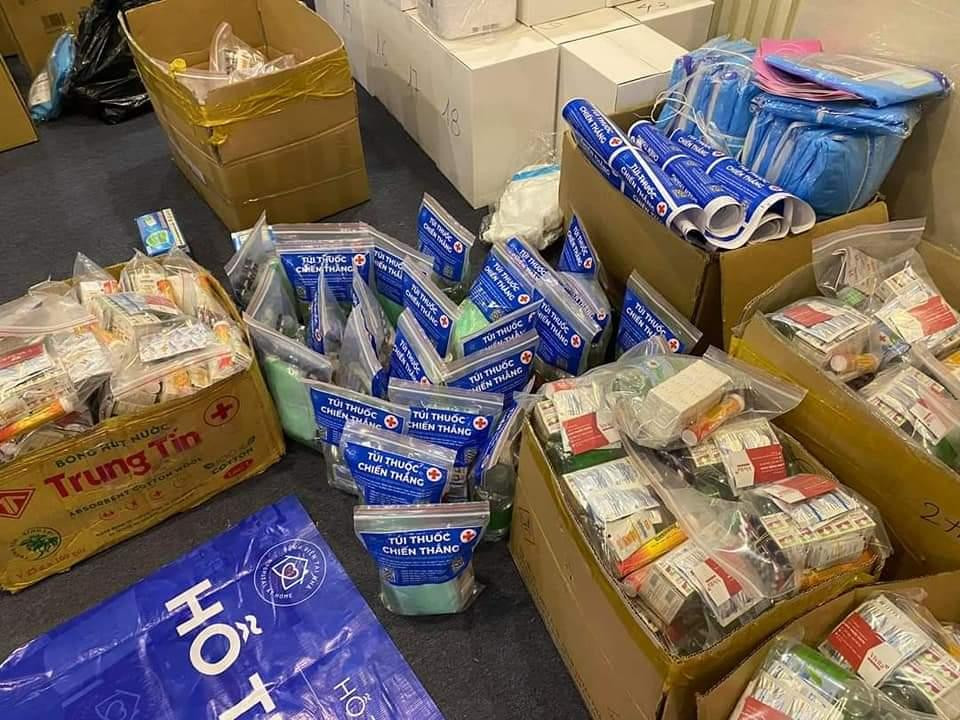 Nhiều túi thuốc miễn phí cho F0 đã được chuyển tới người dân thành phố có nhu cầu.
