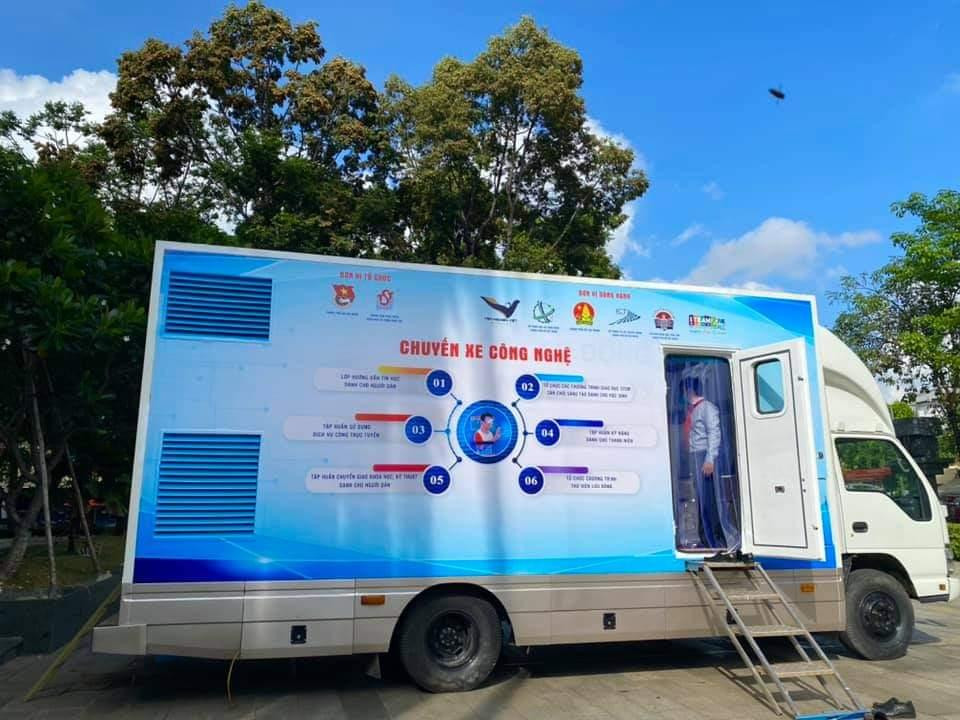 "Chuyến xe công nghệ" sẽ mang tri thức khoa học công nghệ đến với học sinh và người dân trên các huyện ngoại thành Thành phố.