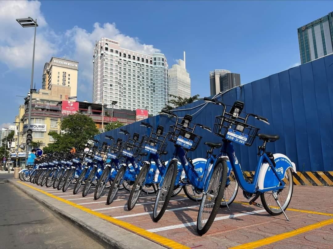 Xe đạp công cộng tại khu vực đường Lê Lợi Q. 1.