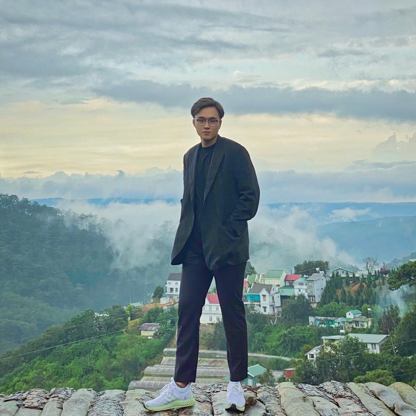 Đối với Hào, khoảng thời gian này đã tạo cho cậu bạn cơ hội học tập và gắn kết với gia đình nhiều hơn. (Ảnh: NVCC)