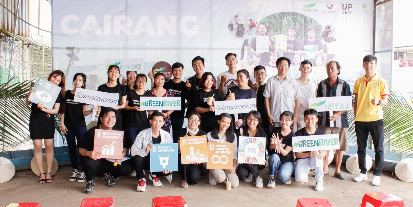 Các thành viên Green River trong buổi khởi động dự án nhỏ “Cái Răng Green River 1”. (Ảnh: NVCC)