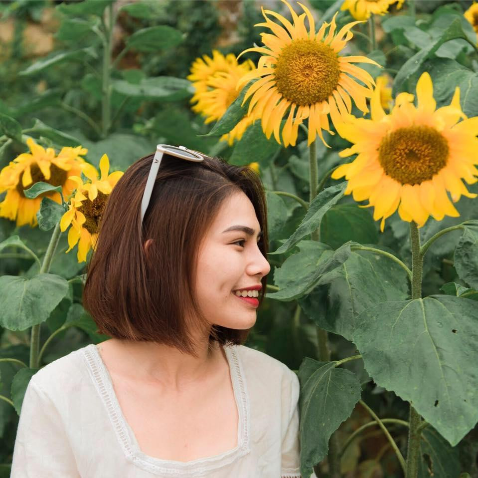 Ngọc Nhung từng tốt nghiệp loại Giỏi chuyên ngành Tiếng Nhật. Ngọc Nhung từng tốt nghiệp loại Giỏi chuyên ngành Tiếng Nhật.