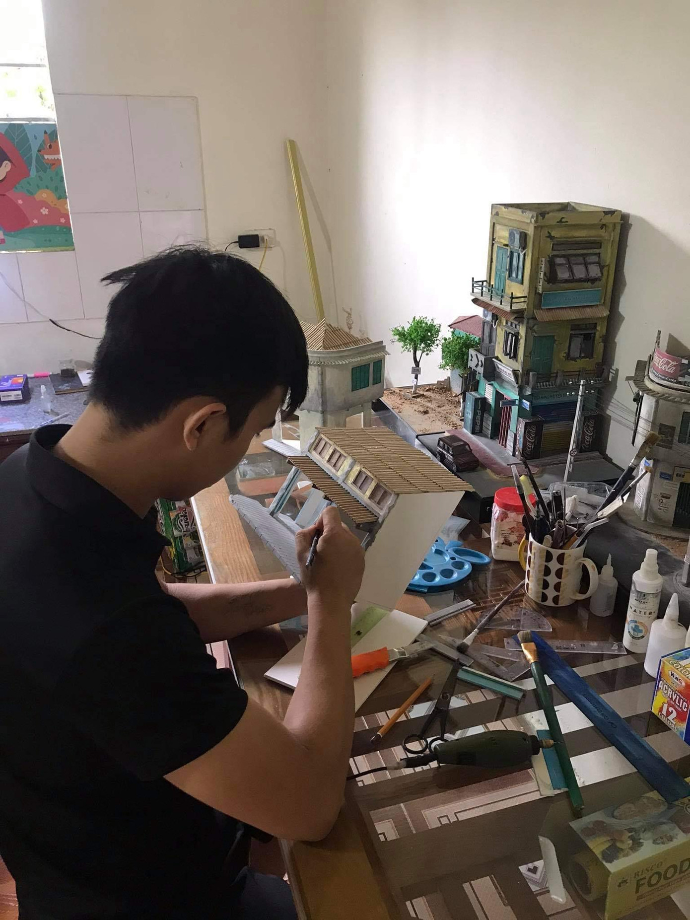 Tuấn Anh luôn nỗ lực với niềm đam mê của mình. Tuấn Anh luôn nỗ lực với niềm đam mê của mình.