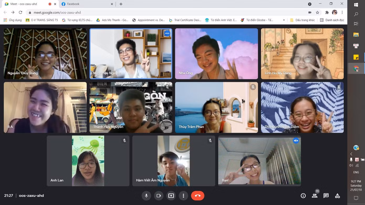 Do dịch bệnh diễn biến phức tạp nên Ban điều hành dự án họp online để triển khai công việc.