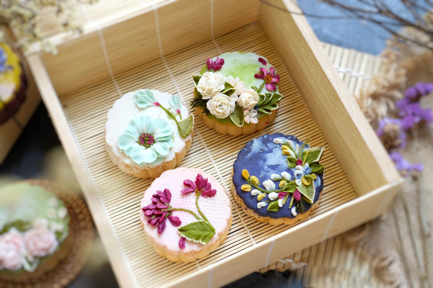 Phong cách “vintage” được Thùy Dương thể hiện lên bánh trung thu. (Ảnh: NVCC)