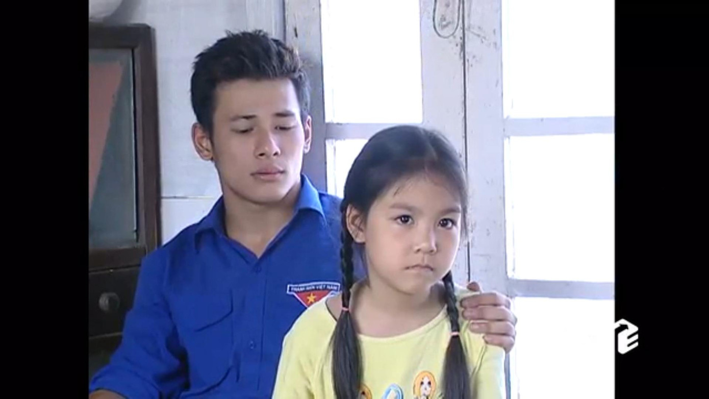 Phương Anh được khán giả biết đến với vai bé Tũn trong phim Bước nhảy xì tin. (Ảnh: phim Bước nhảy xì tin).