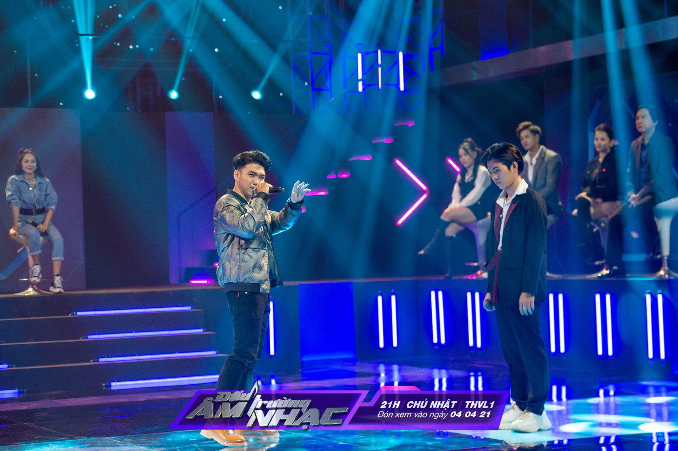 Trung Kiên tham gia gameshow Đấu trường âm nhạc mùa 3.