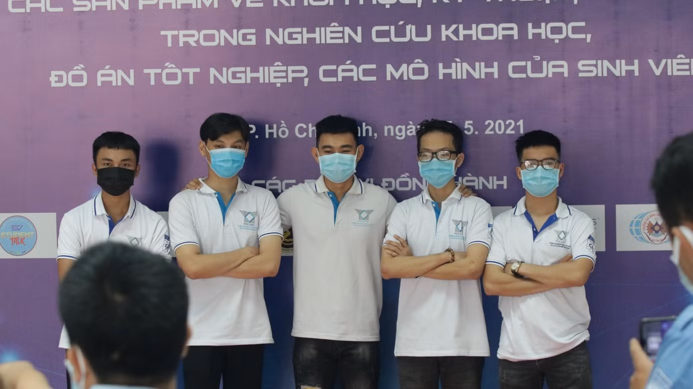 Ngày hội triển lãm các đồ án tốt nghiệp tiêu biểu công nghệ của sinh viên.