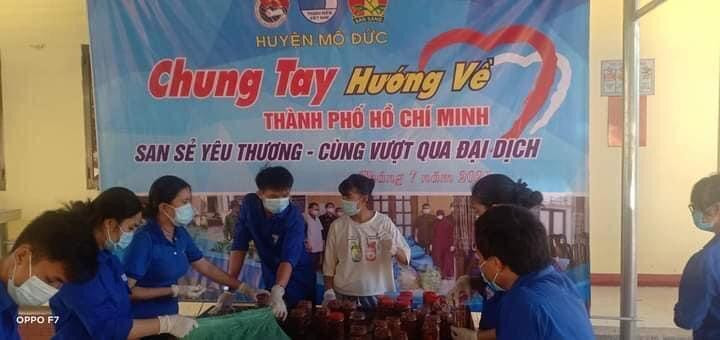 Những phần quà được đội chuẩn bị, đóng gói để gửi vào cho người dân tại tâm dịch TP. HCM.