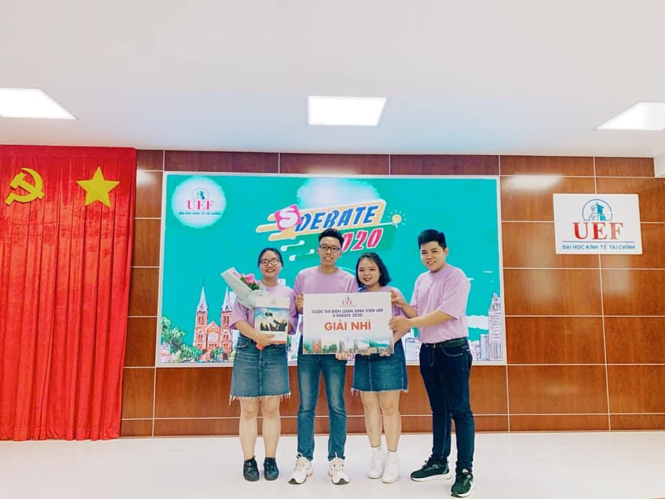 Những giải thưởng đạt được là sự khích lệ to lớn cho Thư trên con đường nghề nghiệp của mình. Những giải thưởng đạt được là sự khích lệ to lớn cho Thư trên con đường nghề nghiệp của mình.