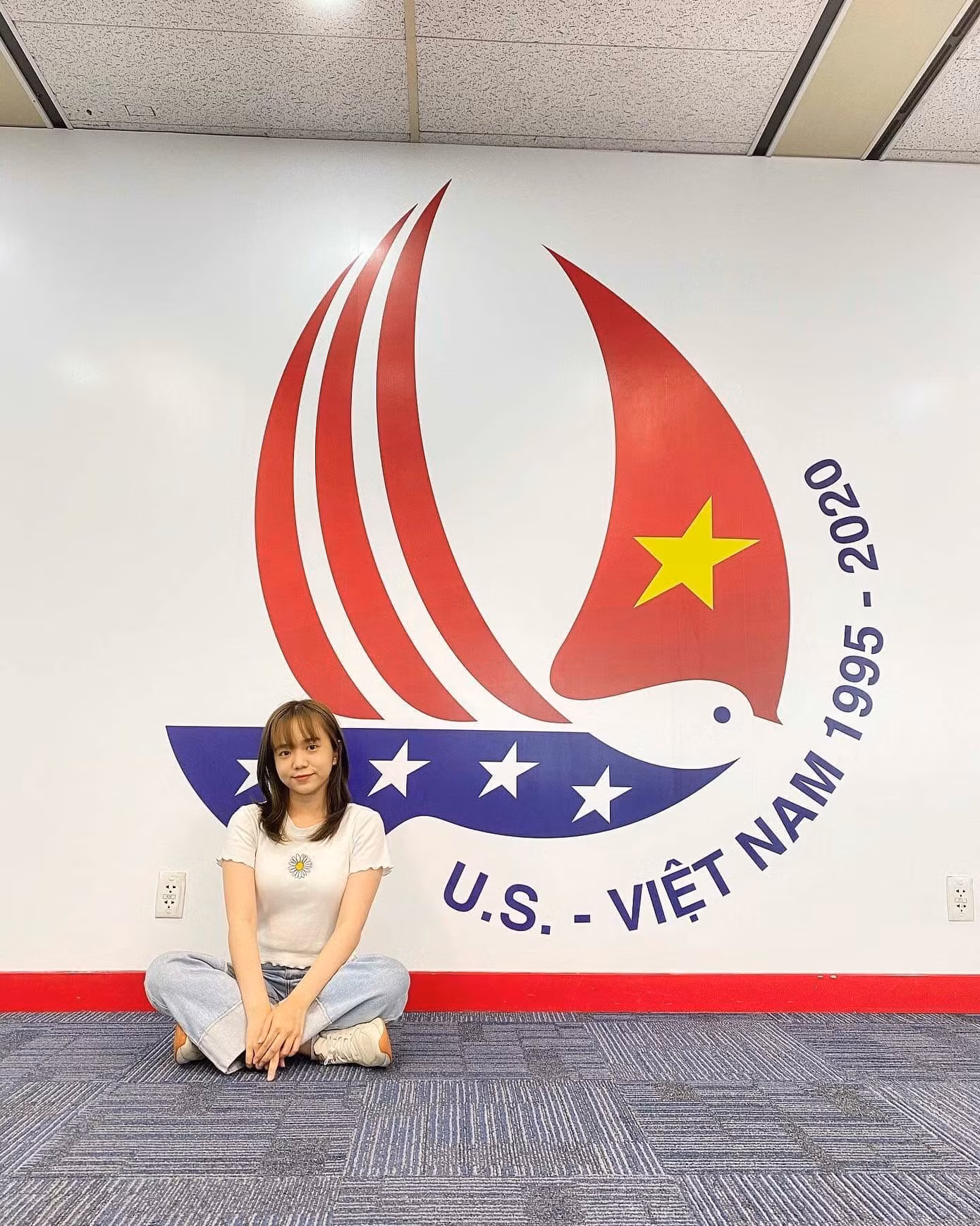 Một ngày đi làm thực tập sinh ở Lãnh sự quán Mỹ.
