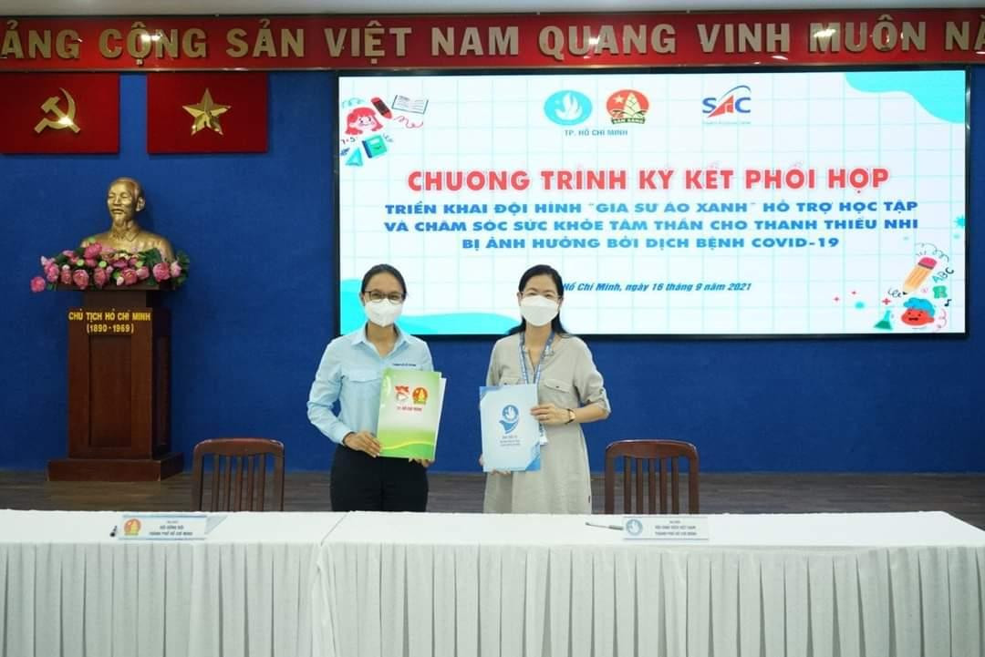 Hội Sinh viên Việt Nam và Hội đồng Đội TP. HCM kí liên tịch phối hợp chương trình.