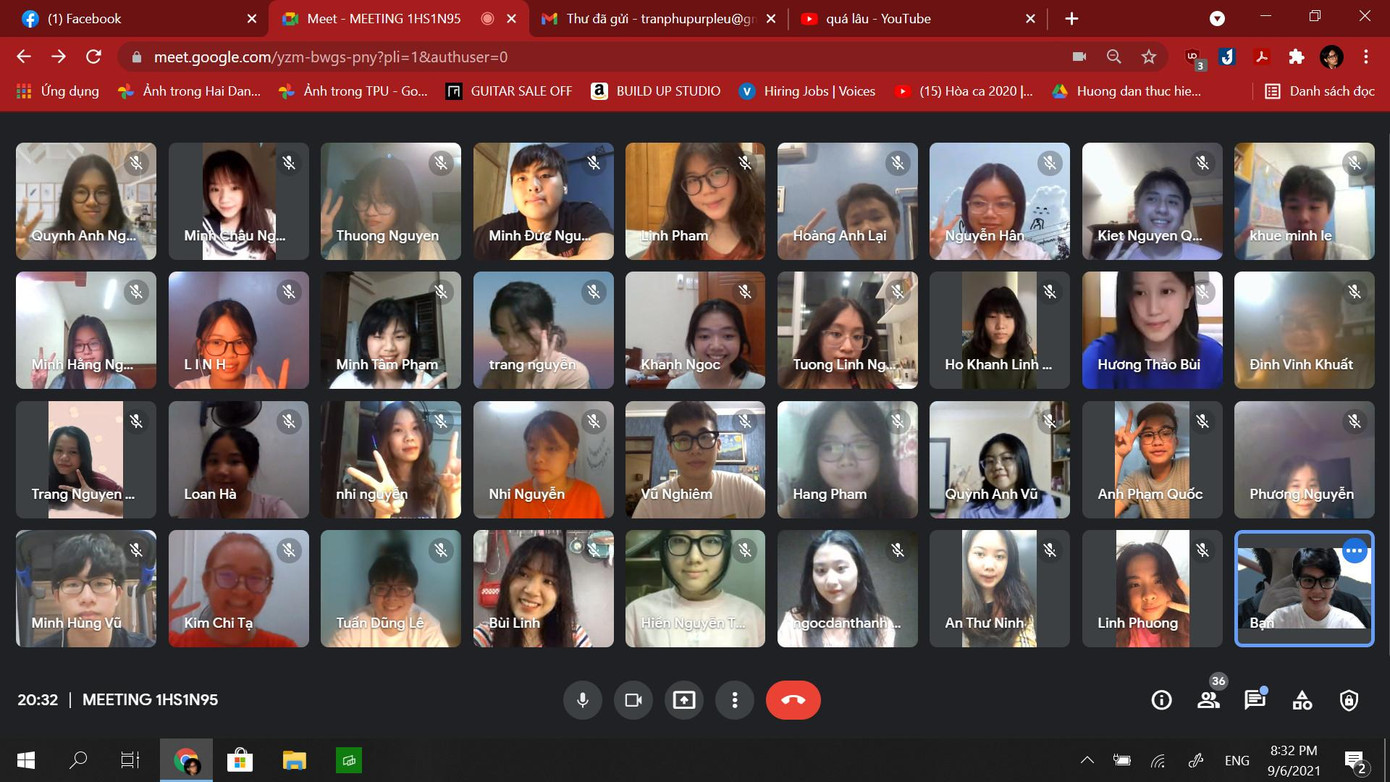 Buổi họp online của nhóm dự án "1 học sinh 1 N95". Buổi họp online của nhóm dự án "1 học sinh 1 N95".