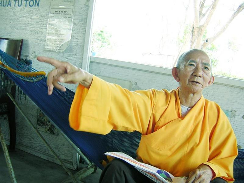 “Chúa đảo”– Nhà sư Thích Viên Mãn