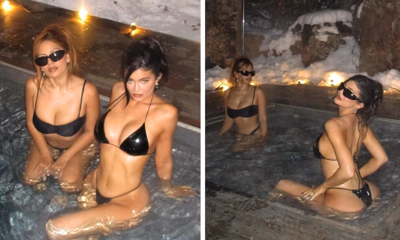 Kylie Jenner khoe dáng với bikini trong bồn tắm nước nóng được bao quanh bởi tuyết trắng. Ảnh: IG. Kylie Jenner khoe dáng với bikini trong bồn tắm nước nóng được bao quanh bởi tuyết trắng. Ảnh: IG.