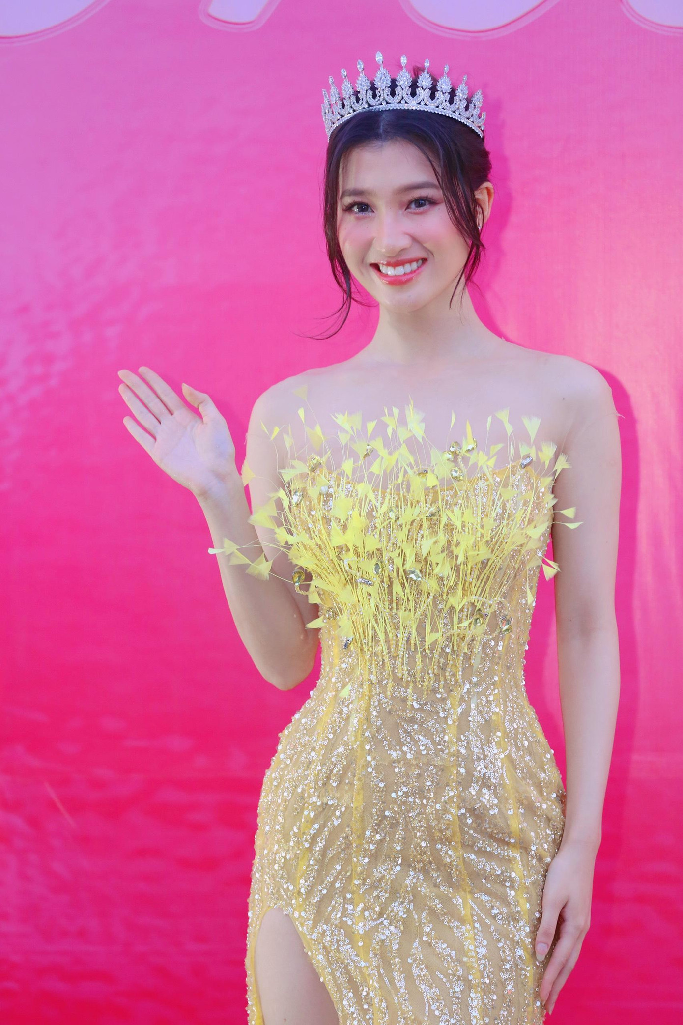 Phương Nhi hoàn toàn xứng đáng với danh xưng &quot;thần tiên tỷ tỷ&quot; do dân mạng ưu ái.