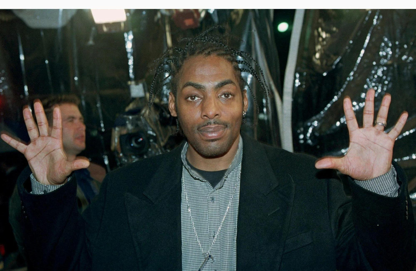 Sự ra đi đột ngột của Coolio tạo cơ hội cho các thuyết âm mưu bùng nổ. Ảnh: Reuters. Sự ra đi đột ngột của Coolio tạo cơ hội cho các thuyết âm mưu bùng nổ. Ảnh: Reuters.