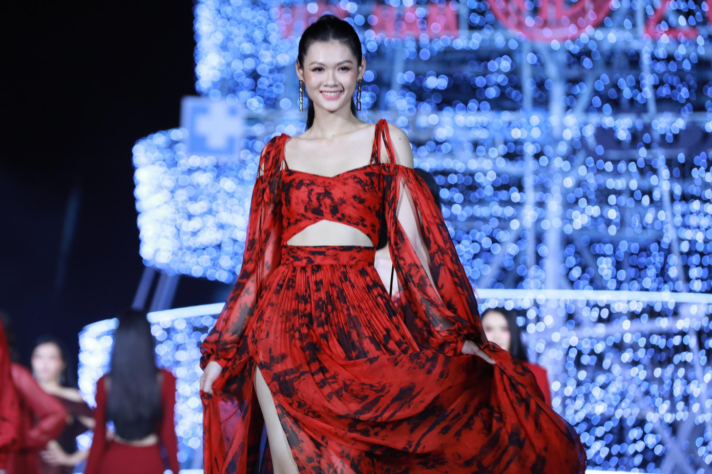 So với các vòng thi trước, Top 35 tiến bộ rõ rệt về kỹ năng catwalk và tạo dáng.