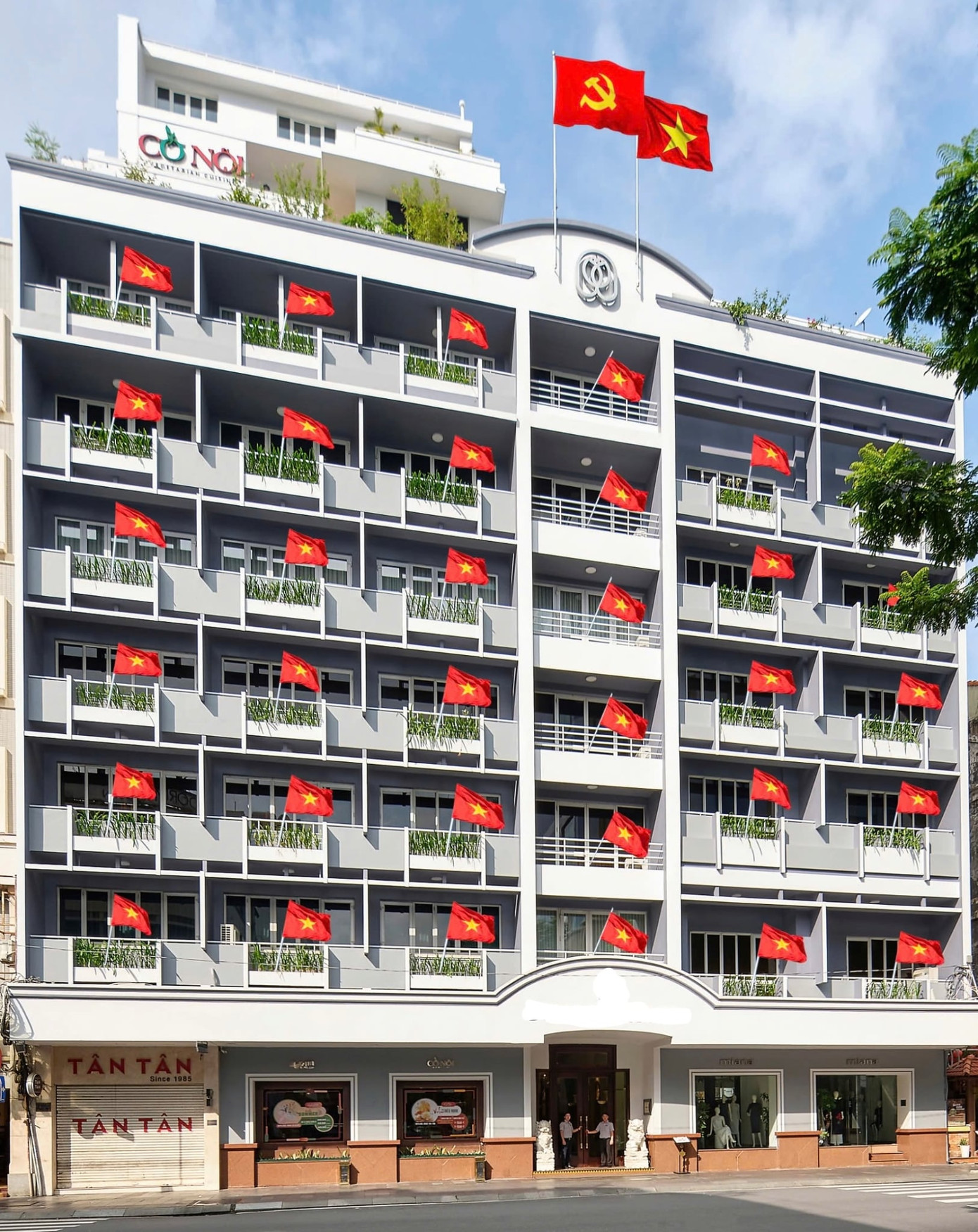 Nhiều khách sạn ở TPHCM kín phòng trong dịp lễ 30/4. Nhiều khách sạn ở TPHCM kín phòng trong dịp lễ 30/4.