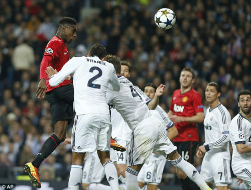 Trước đó Welbeck mở tỉ số cho M.U