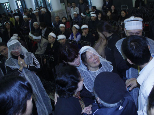 Gia quyến nghệ sĩ Văn Hiệp