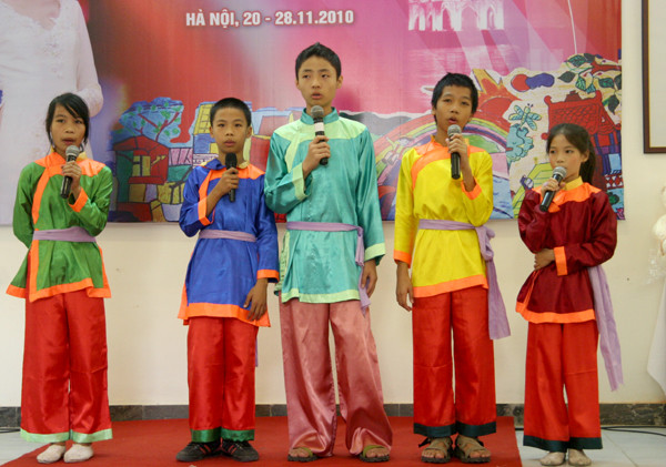 Vui nhộn với bài hát 