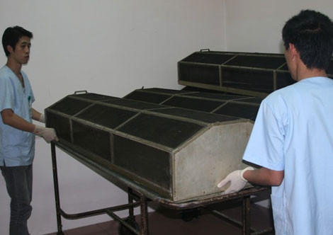 'Chuyên gia trang điểm tử thi' bật mí về nghề rùng rợn nhất thế gian ảnh 2