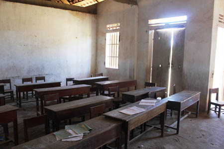 Phản đối sáp nhập trường, 59 học sinh lại thất học ảnh 4