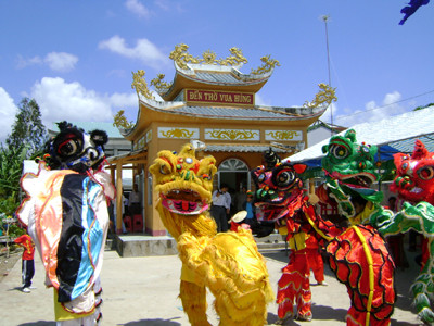 Giỗ Tổ ở Cà Mau	Ảnh: N.Hương