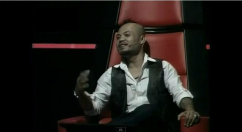 Thị ơi thị rụng bị bà Bà nhai bà nuốt chứ bà không ăn