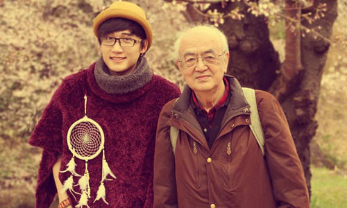 Quang Huy và giáo sư Sakai (Ảnh: NVCC)