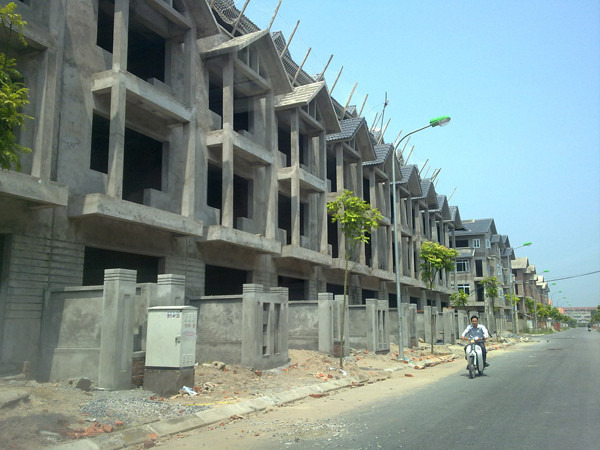 Một lô nhà liền kề của dự án Vân Canh. Ảnh: Minh Tuấn. Một lô nhà liền kề của dự án Vân Canh. Ảnh: Minh Tuấn