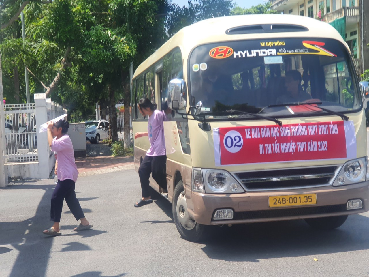 Hơn 1 triệu thí sinh tự tin làm thủ tục thi tốt nghiệp THPT ảnh 2 Hơn 1 triệu thí sinh tự tin làm thủ tục thi tốt nghiệp THPT ảnh 2