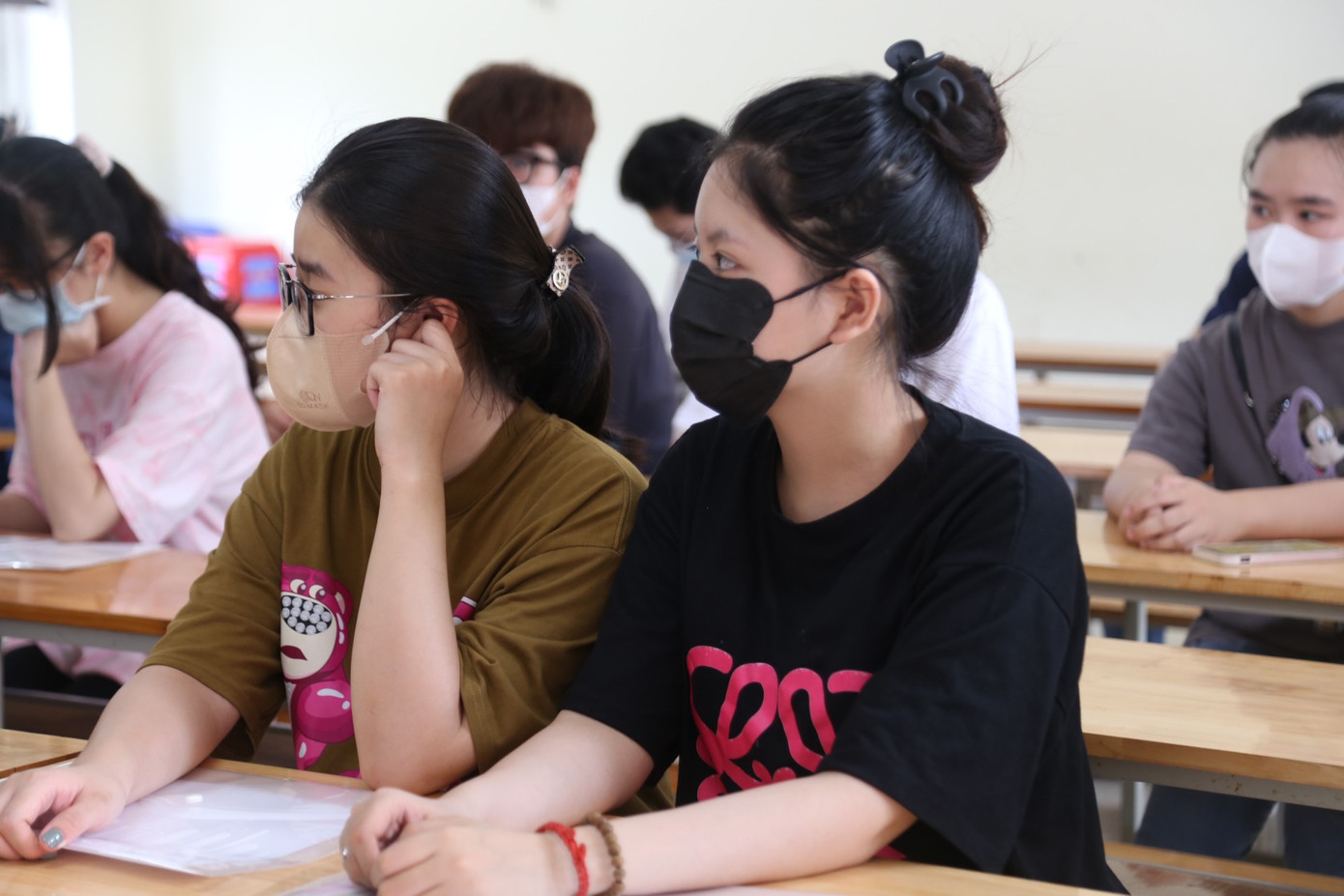 Hơn 1 triệu thí sinh tự tin làm thủ tục thi tốt nghiệp THPT ảnh 25 Hơn 1 triệu thí sinh tự tin làm thủ tục thi tốt nghiệp THPT ảnh 25