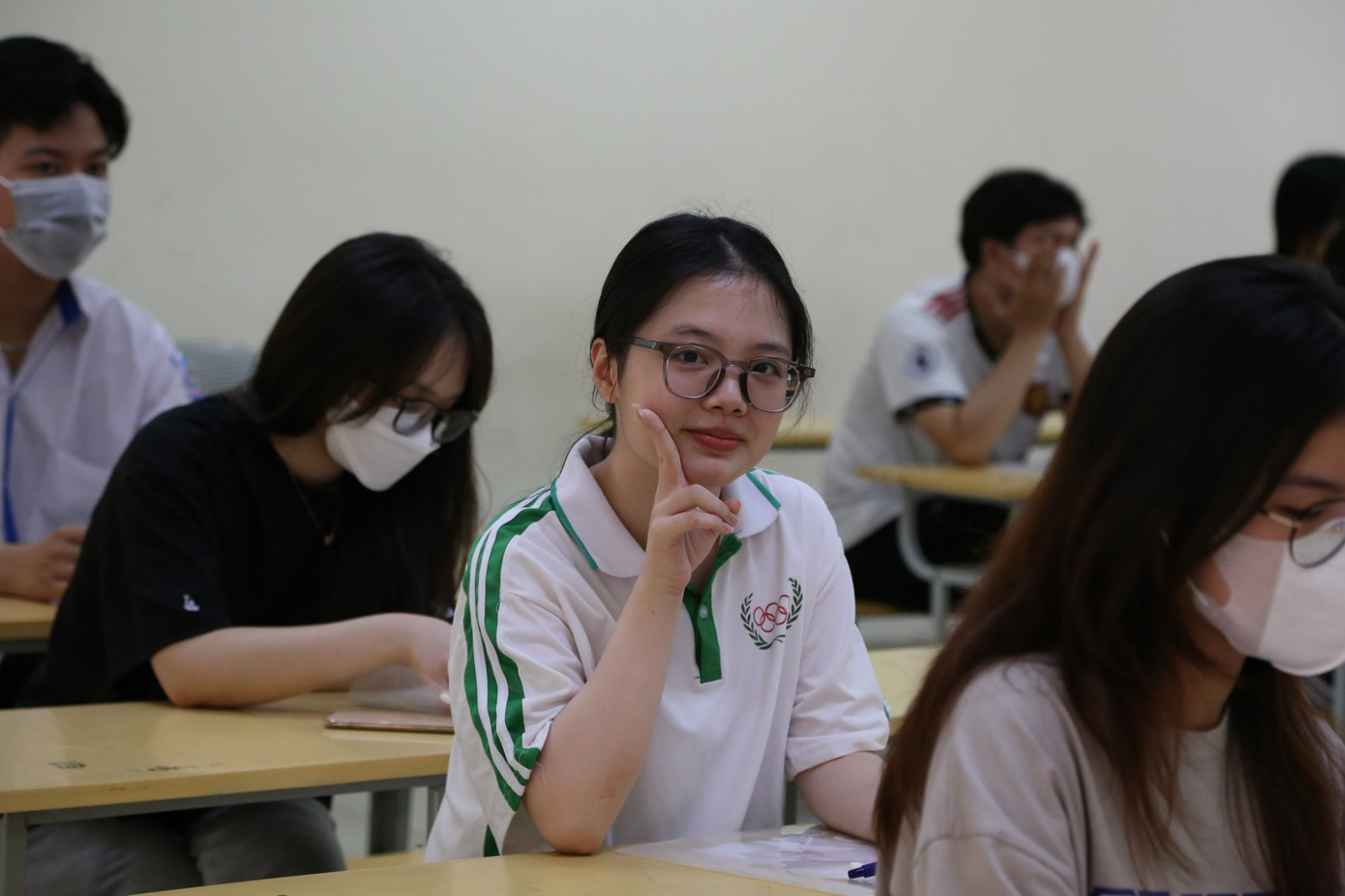 Hơn 1 triệu thí sinh tự tin làm thủ tục thi tốt nghiệp THPT ảnh 32 Hơn 1 triệu thí sinh tự tin làm thủ tục thi tốt nghiệp THPT ảnh 32