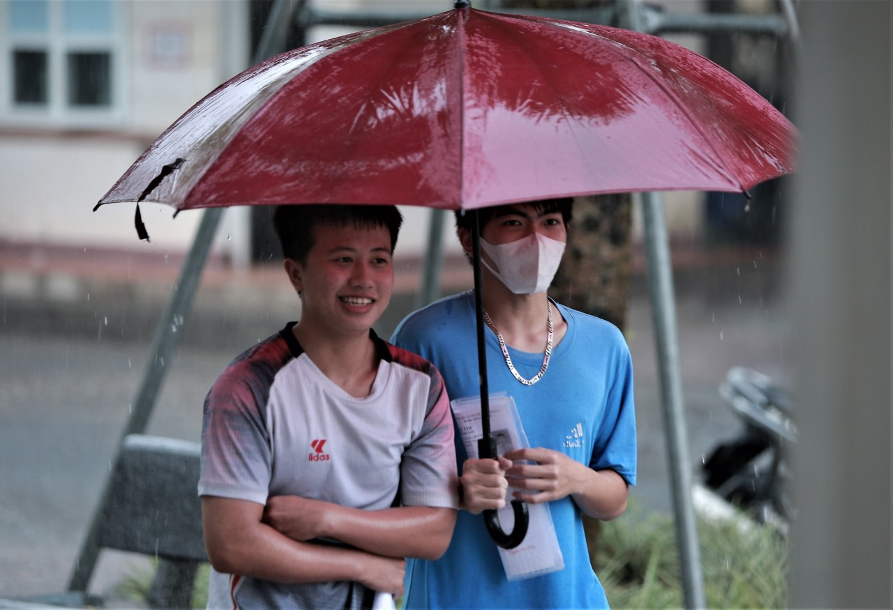 Hơn 1 triệu thí sinh tự tin làm thủ tục thi tốt nghiệp THPT ảnh 34 Hơn 1 triệu thí sinh tự tin làm thủ tục thi tốt nghiệp THPT ảnh 34