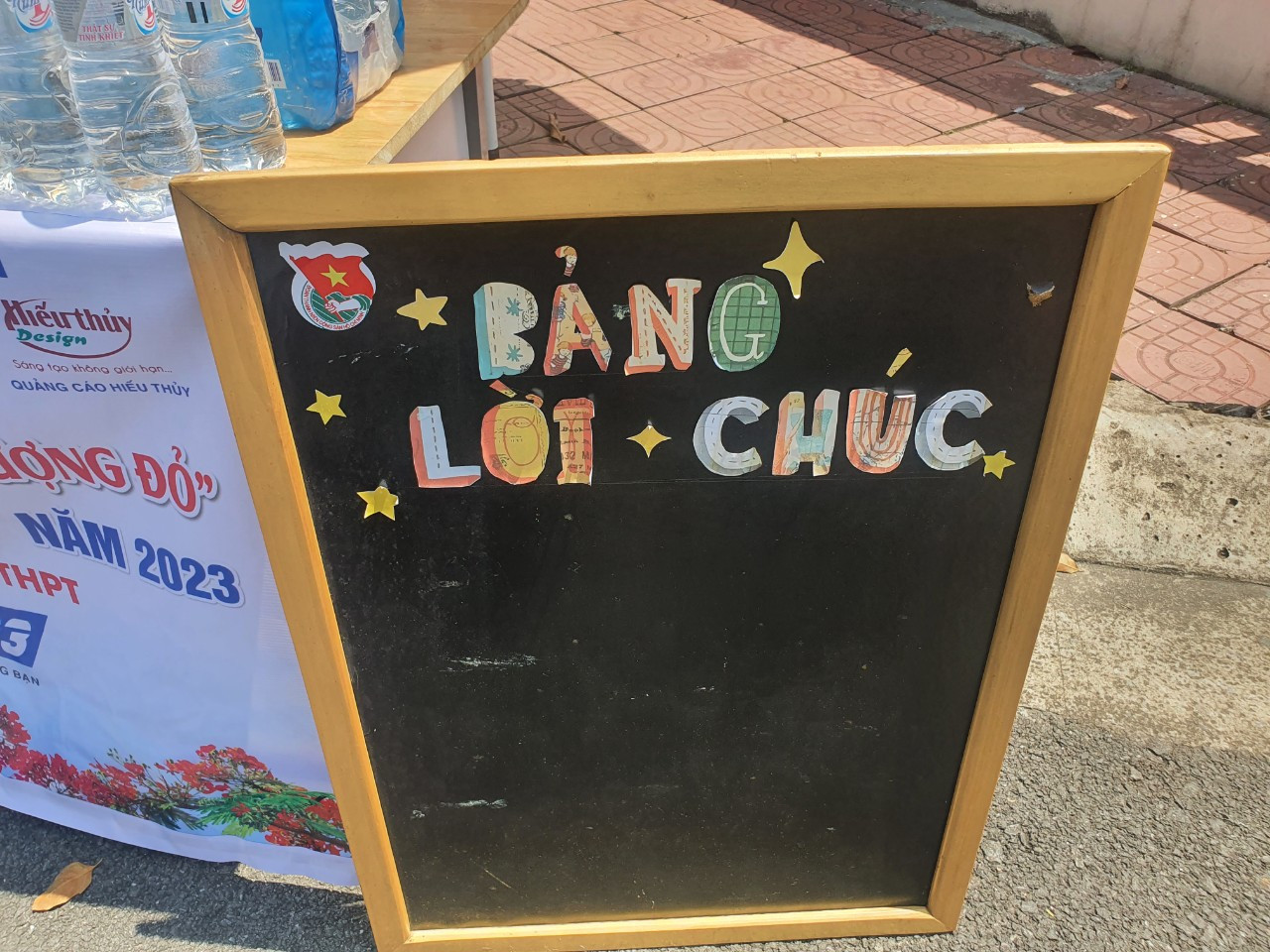 Hơn 1 triệu thí sinh tự tin làm thủ tục thi tốt nghiệp THPT ảnh 3 Hơn 1 triệu thí sinh tự tin làm thủ tục thi tốt nghiệp THPT ảnh 3