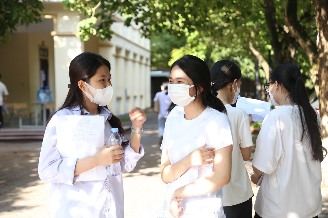 Kết thúc thi môn Toán tốt nghiệp THPT: Thí sinh thở phào nhẹ nhõm ảnh 58