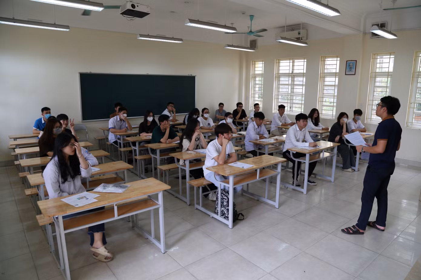 Hơn 1 triệu thí sinh tự tin làm thủ tục thi tốt nghiệp THPT ảnh 31