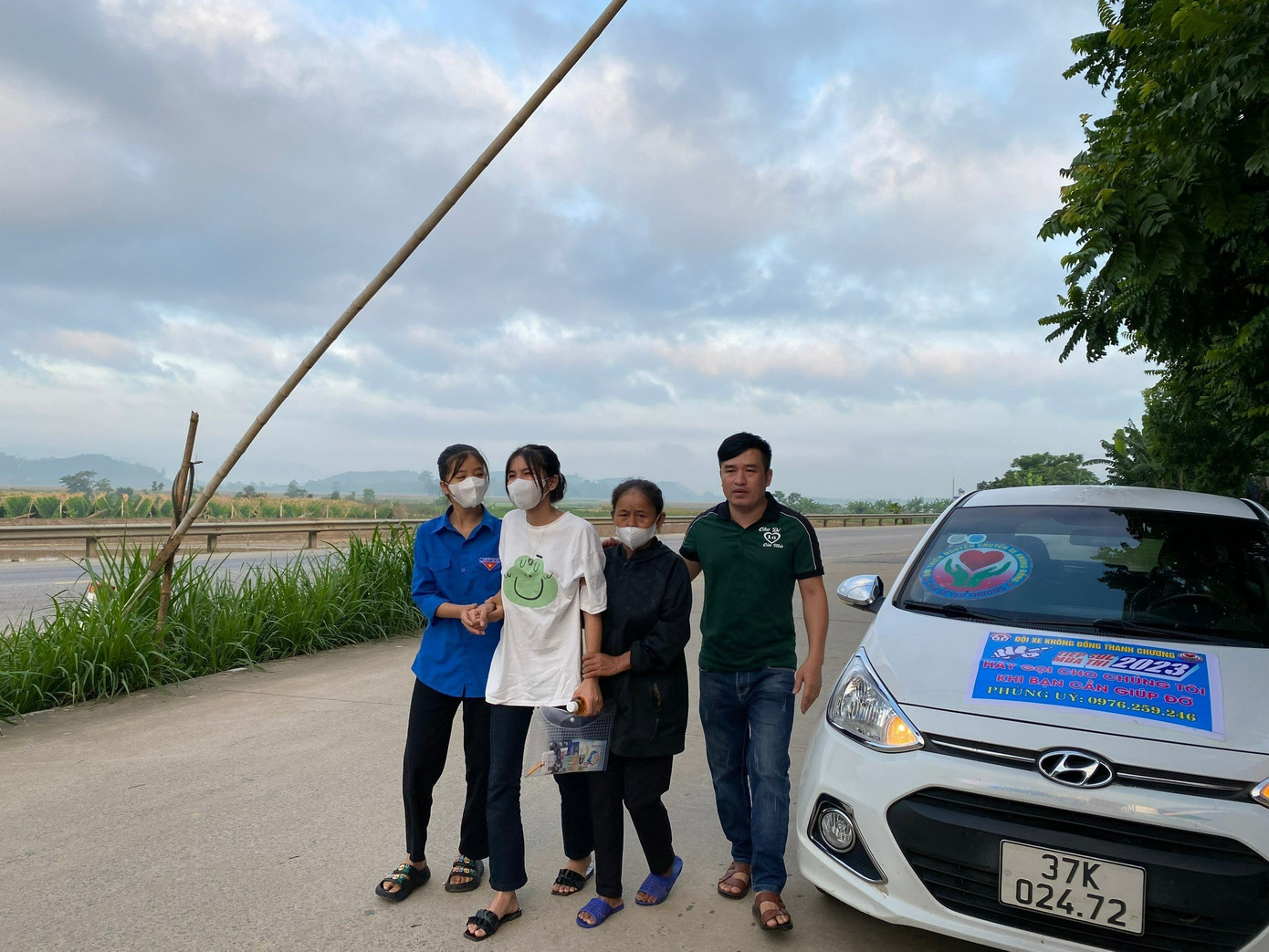 Tin, Ảnh: Thu Hiền Tin, Ảnh: Thu Hiền