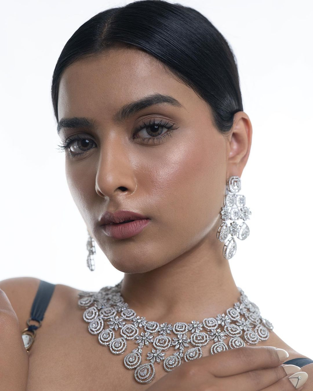 Nikita đã hoàn thành chương trình học tại trường Trung học phổ thông Carmel Convent và hiện đang học tại Đại học Maharaja Sayajirao Baroda.