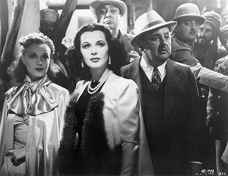 Cuộc chạy trốn ly kỳ của nữ minh tinh Hollywood xinh đẹp ảnh 5