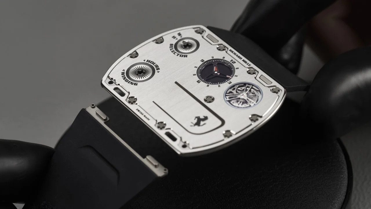 Richard Mille RM UP-01 Ferrari bứt phá giới hạn về thiết kế và sản xuất đồng hồ (Ảnh: Handout). Richard Mille RM UP-01 Ferrari bứt phá giới hạn về thiết kế và sản xuất đồng hồ (Ảnh: Handout).