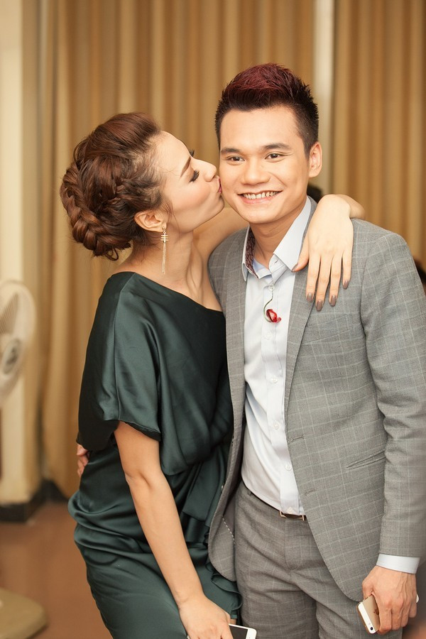 Khắc Việt hé lộ về mối quan hệ với Hồng Quế ảnh 1