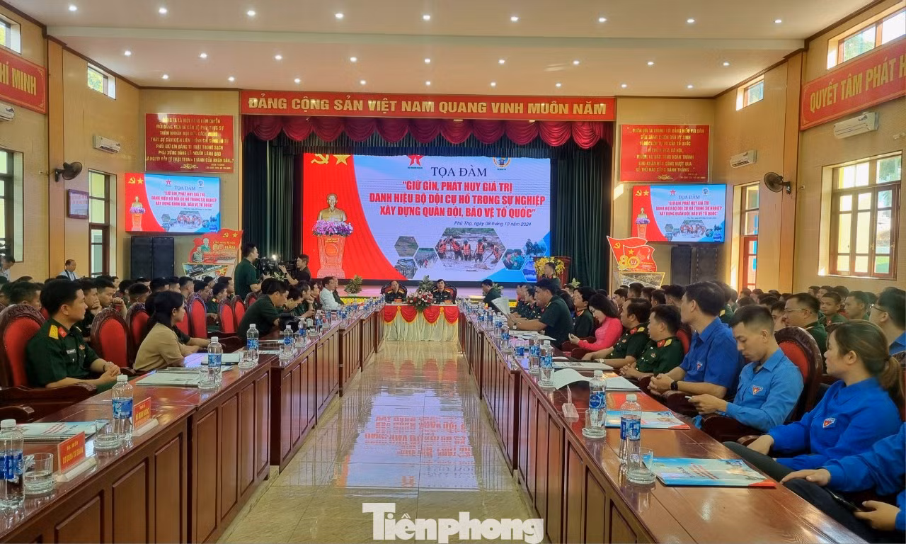 Toàn cảnh tọa đàm.