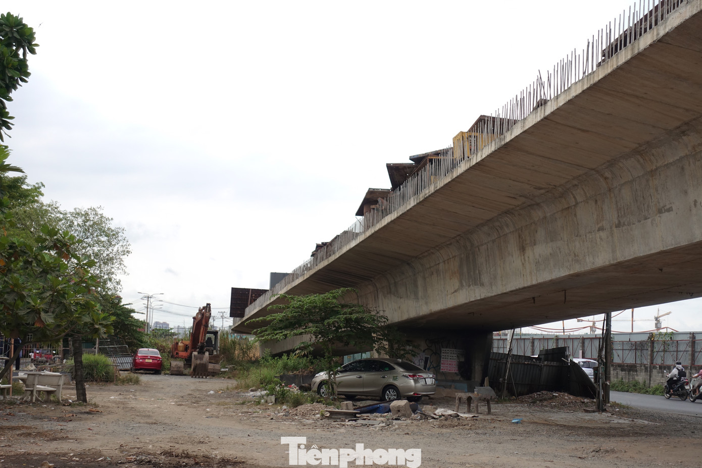 Công trình đã tạm dừng thi công từ tháng 4/2019 chờ tiếp tục bàn giao mặt bằng.